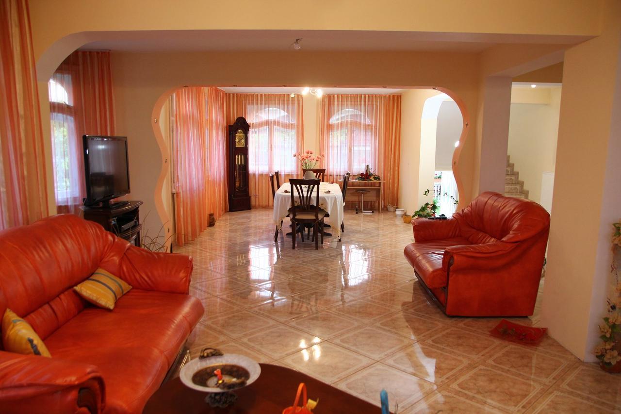 Hotel Casa Monica Băile Felix Esterno foto