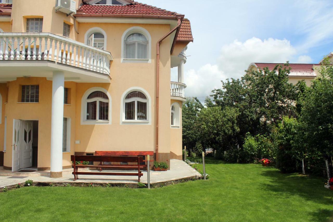 Hotel Casa Monica Băile Felix Esterno foto